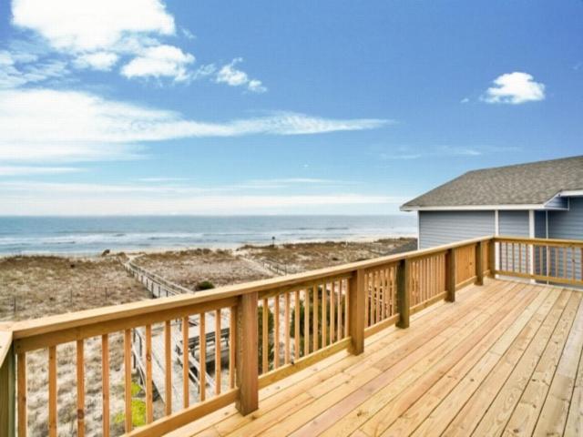 Sea Haven - Oceanfront! Amazing Master Suite With A Private Oceanfront Deck! Recently Renovated And Perfect For The Entire Family Home Kure Beach Esterno foto