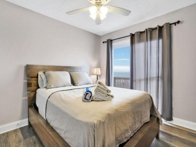 Sea Haven - Oceanfront! Amazing Master Suite With A Private Oceanfront Deck! Recently Renovated And Perfect For The Entire Family Home Kure Beach Esterno foto