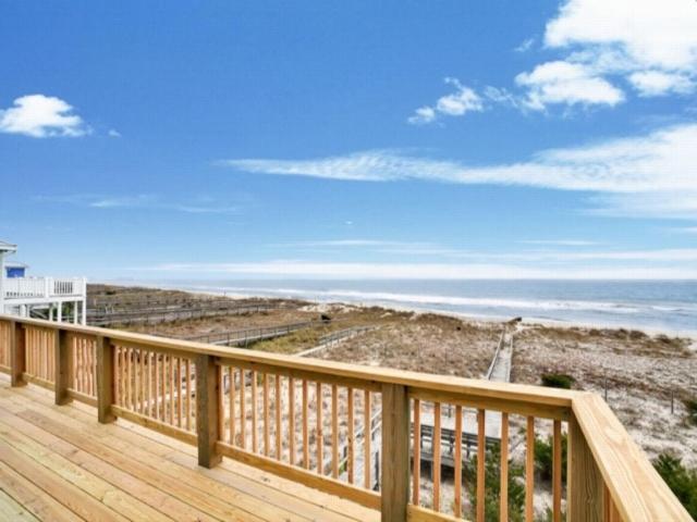 Sea Haven - Oceanfront! Amazing Master Suite With A Private Oceanfront Deck! Recently Renovated And Perfect For The Entire Family Home Kure Beach Esterno foto